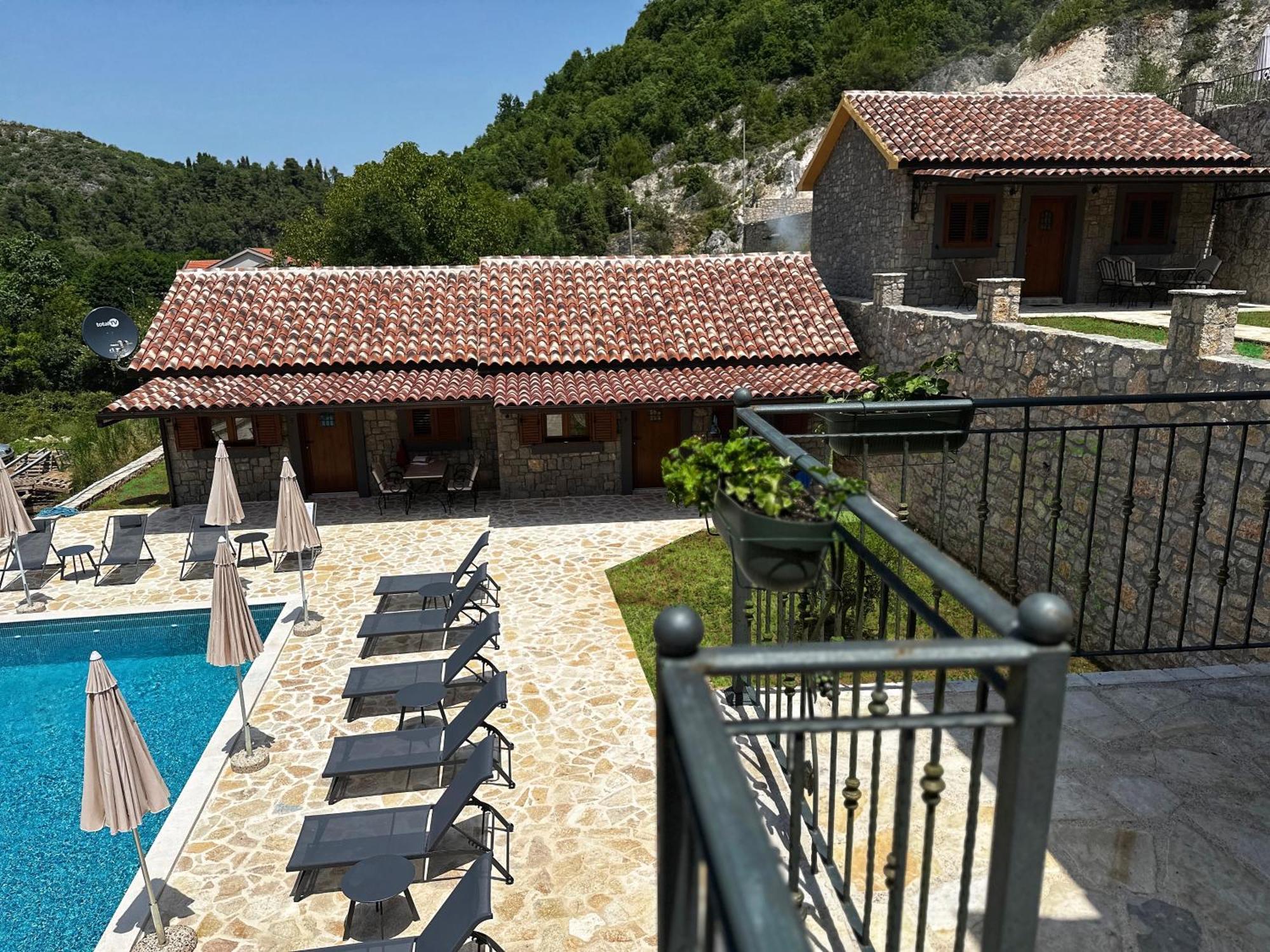 Eco Villas Merak Virpazar Exterior photo