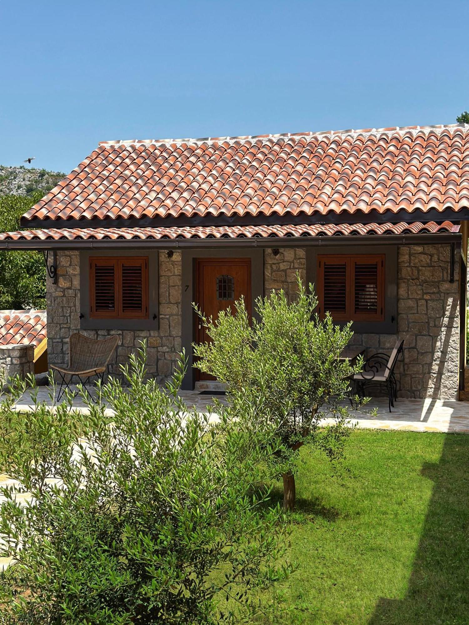 Eco Villas Merak Virpazar Exterior photo