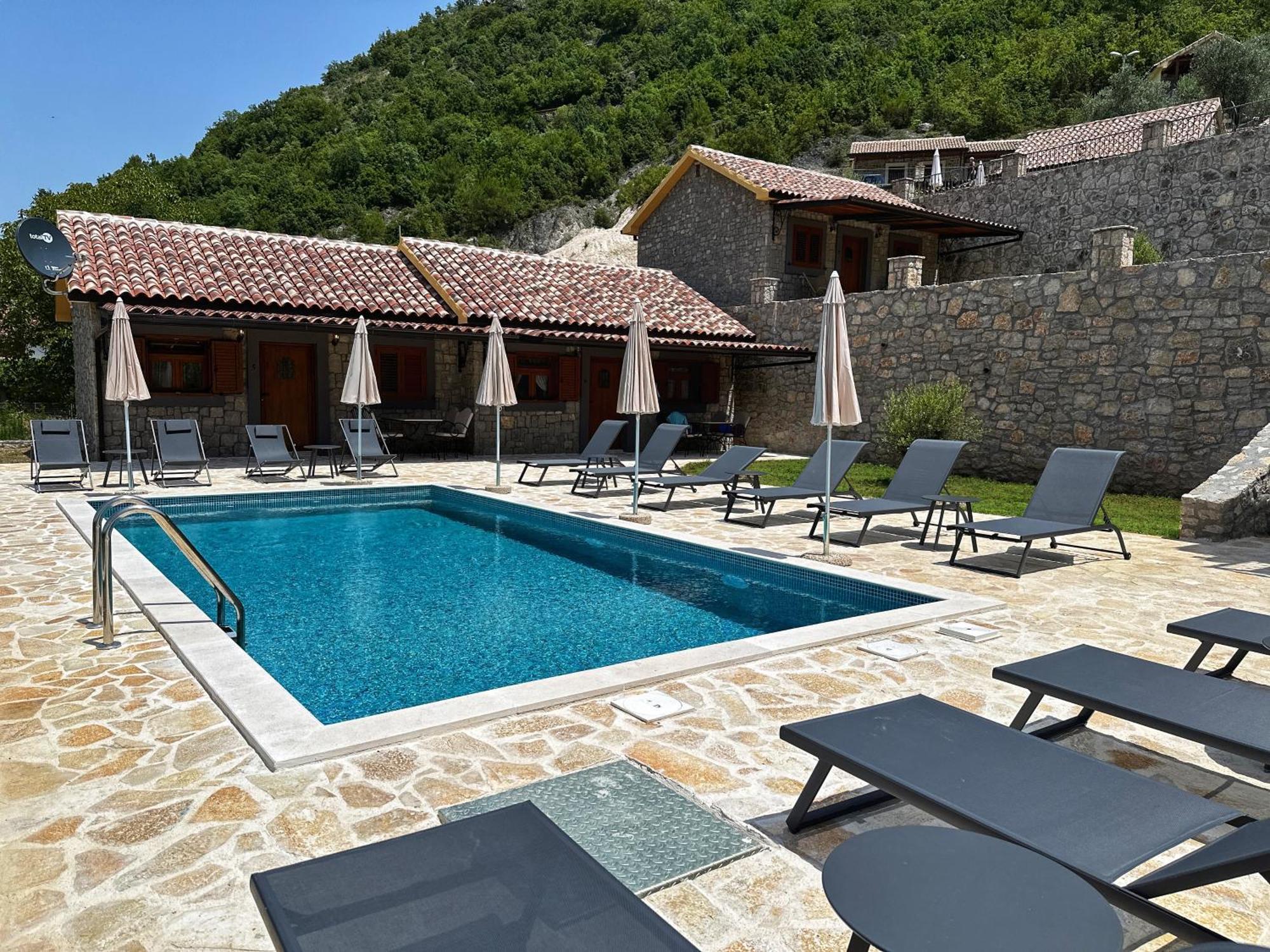 Eco Villas Merak Virpazar Exterior photo